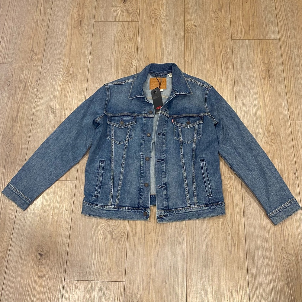 Levi’s jean jacket men’s